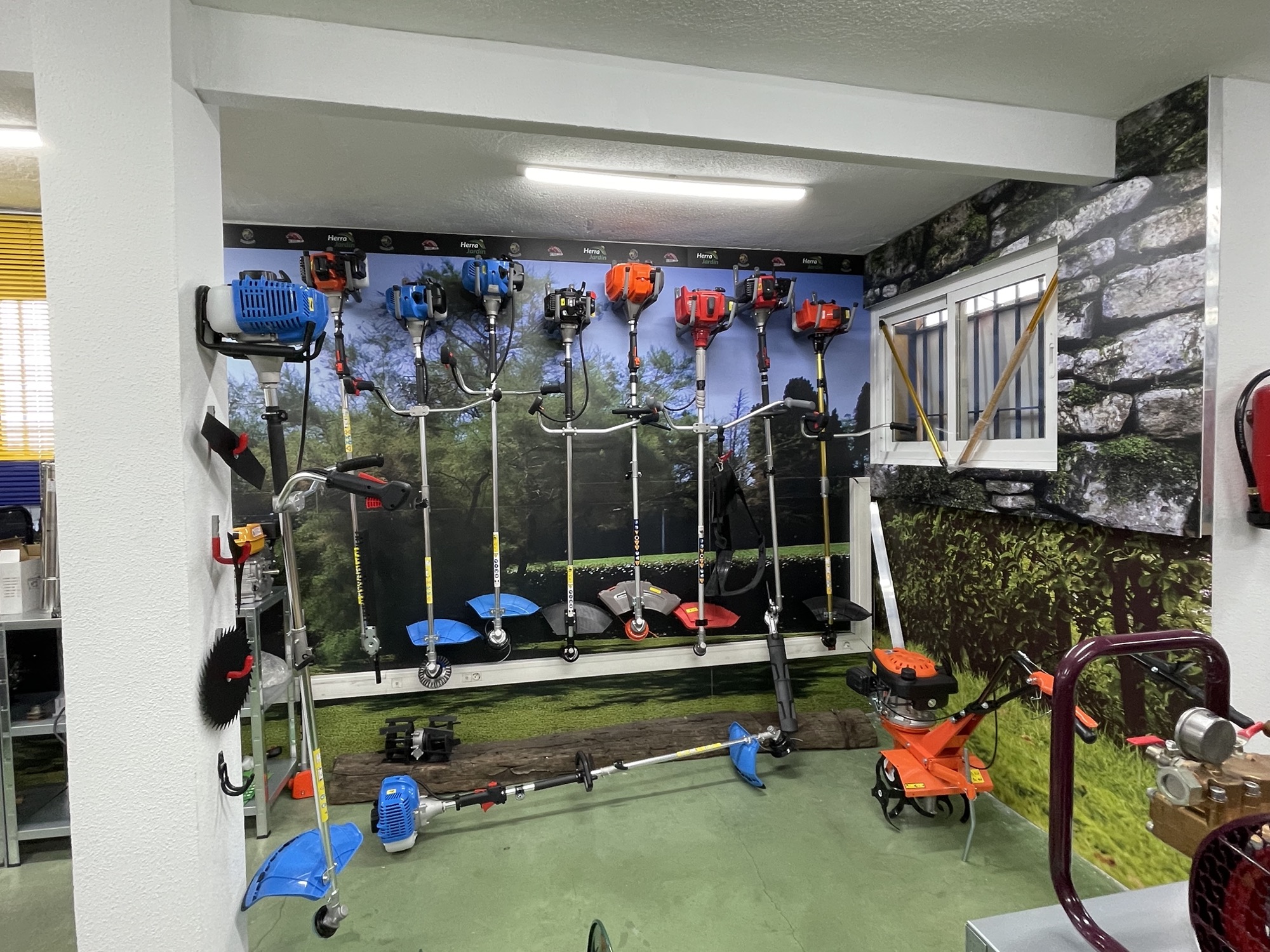 reparaci&oacute;n de herramientas de jardineria madrid